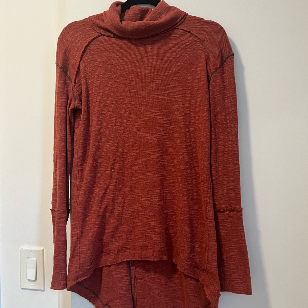 Free people XS turtle neck with open back
